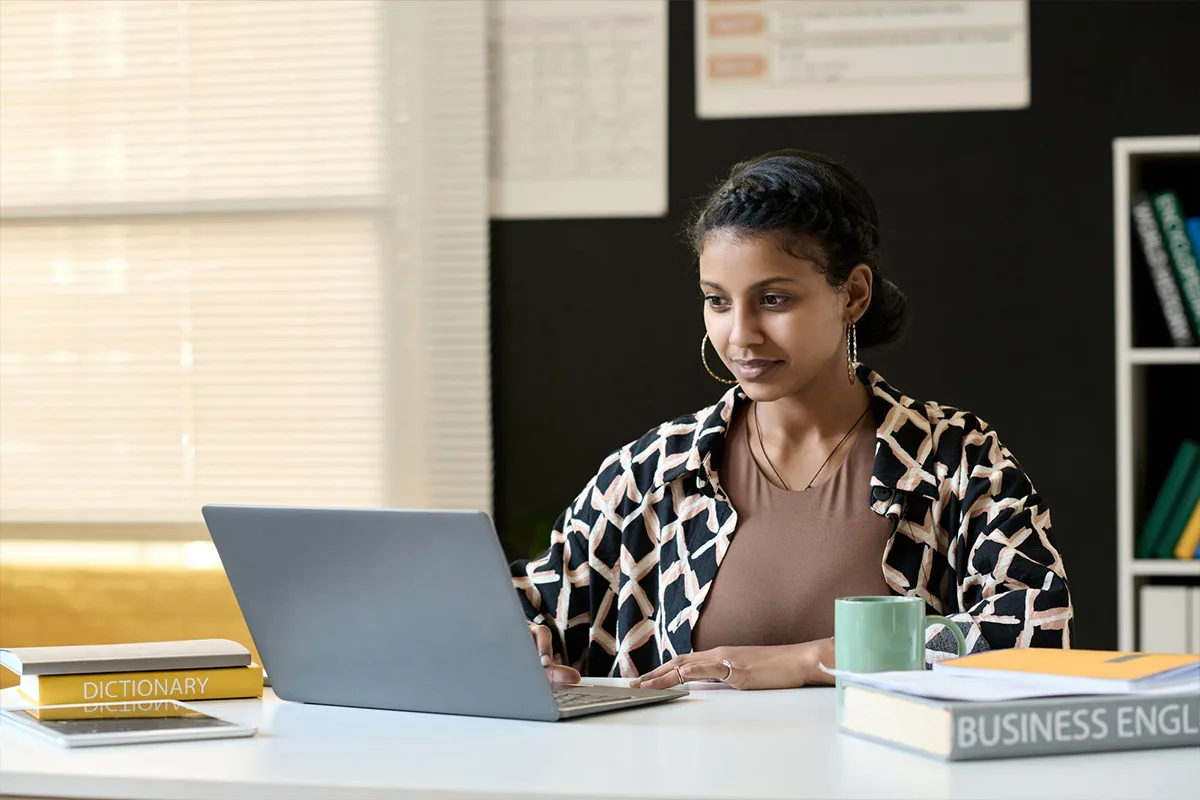 how much does an online mba cost in india