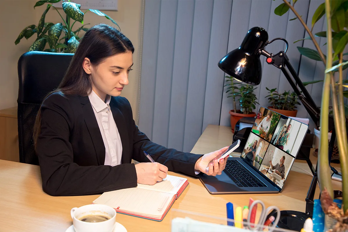 A Step-by-Step Guide To Starting Your Online Learning Journey 1 a step by step guide to starting your online learning journey