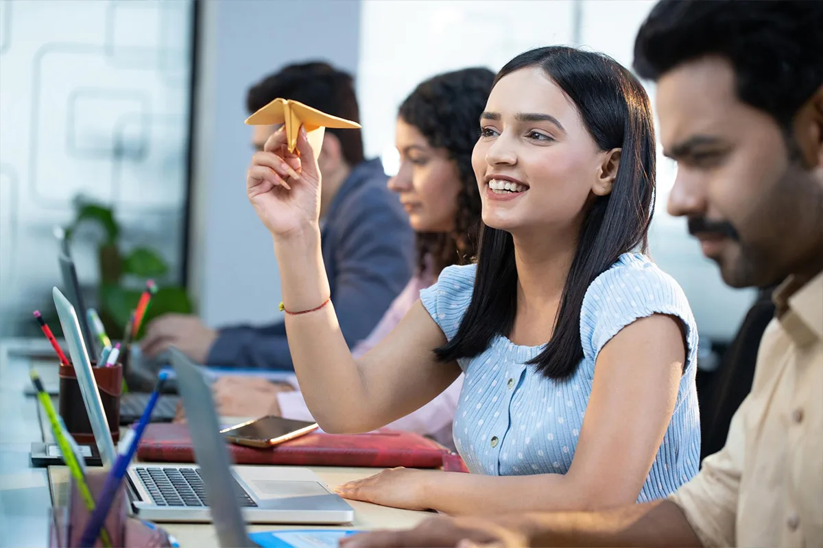 Distance MBA Vs Online MBA: Which One Is Right For Your Career?